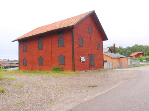 Old, no longer used, iron works building.